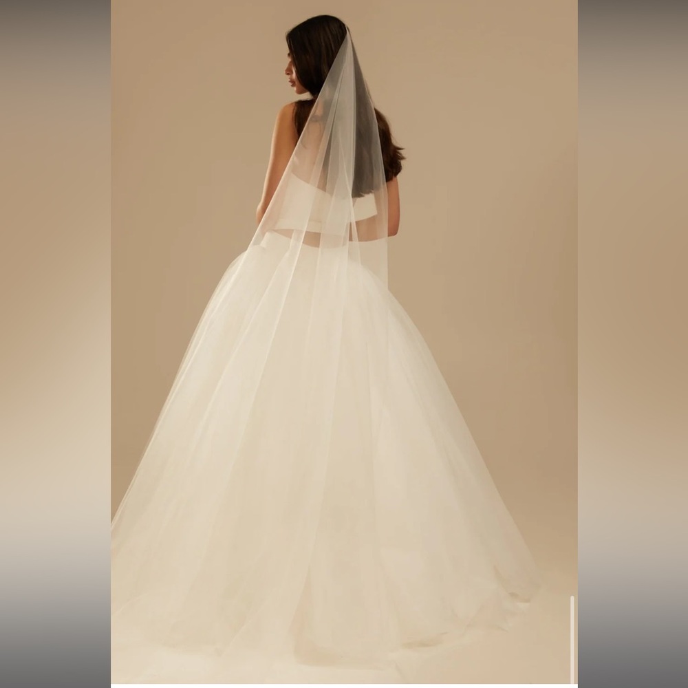 Chosen by Kyha - TEAR DROP VEIL - BRIGHT IVORY